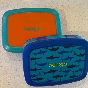 2 Bentgo Kids Prints Leakproof 5 Compartment Bento-Style Lunch Box Shark